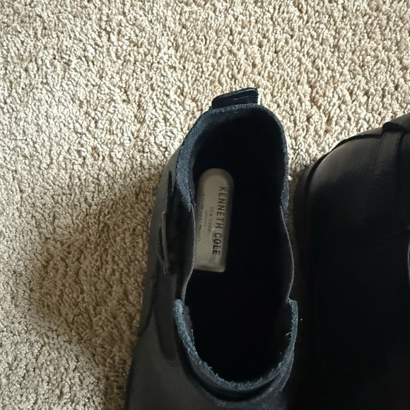 Kenneth Cole Black Leather Ankle Boots main image 4